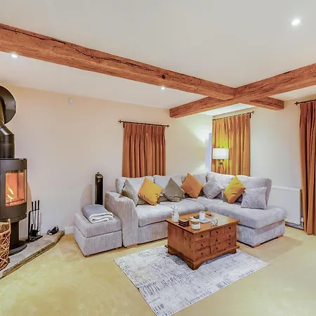 Robcross Barn Holiday home *